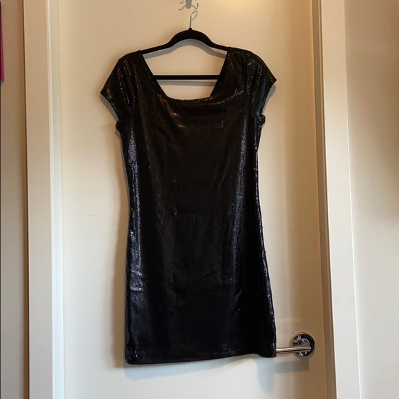 Jack Sequin Black Dress - Picture 7 of 7